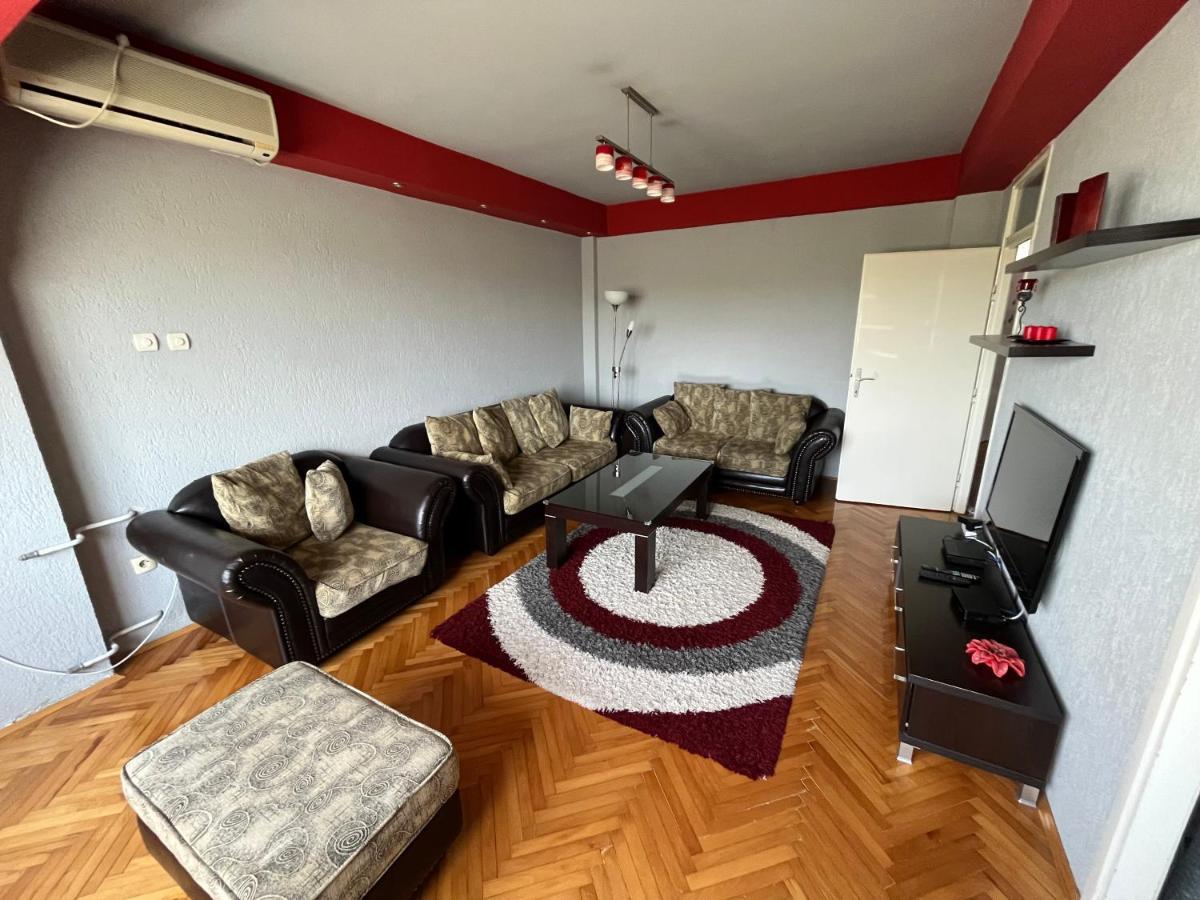 Mickitos Mm Apartment Skopje Exteriör bild